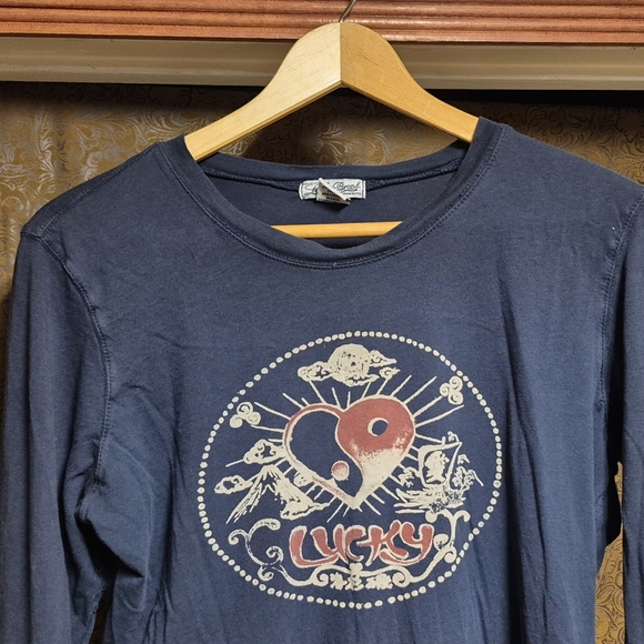 Lucky Brand Graphic Tee with Yin Yang Heart - Picture 2 of 9